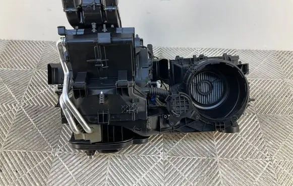 Skoda Karoq Interior heater climate box assembly 5WB816005