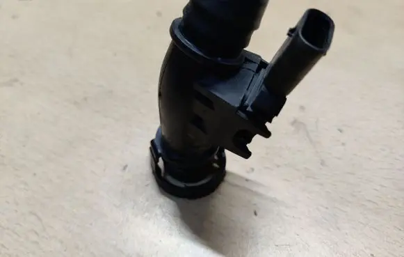 Volkswagen Jetta VI Sensor 06K906052