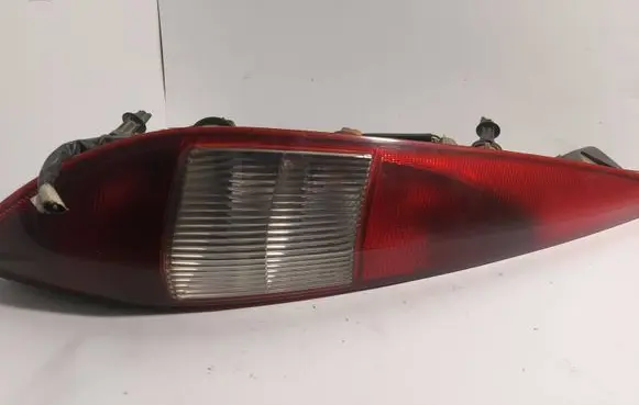 Ford Mondeo MK I Rear/tail lights 1S7113405C 0374D