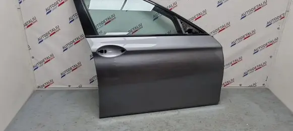BMW 5 F10 F11 Front door 41009628754