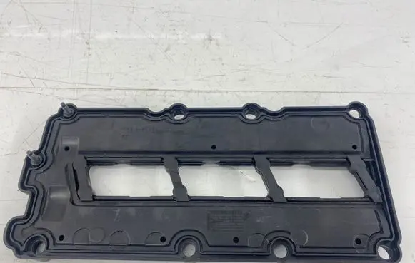 Audi A4 S4 B6 8E 8H Rocker cam cover 059103470R