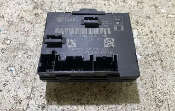 Audi A6 S6 C7 4G Door control unit/module 4G8959795J 4G8959793