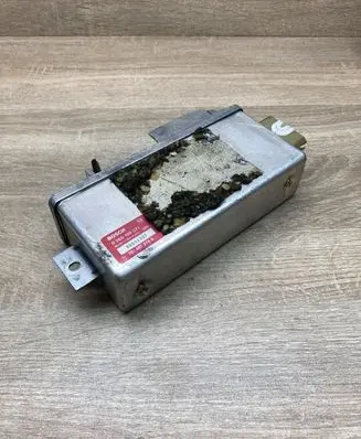 Volkswagen Transporter - Caravelle T4 ABS control unit/module 701907379A 0265100071