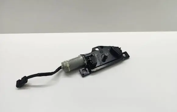 BMW 5 E60 E61 Tailgate/trunk/boot lift motor 7129931