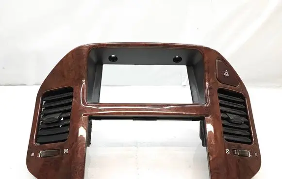 Radio/GPS head unit trim