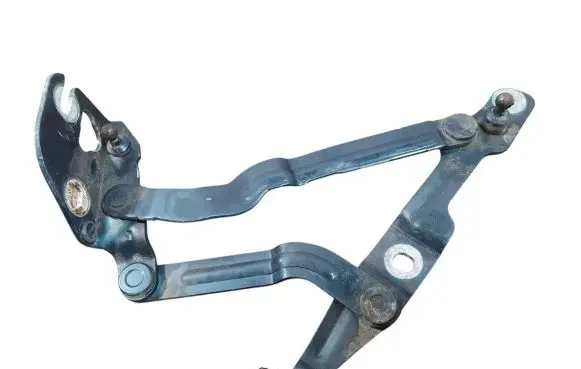 Audi A4 S4 B5 8D Tailgate/trunk/boot hinge 8D5827302C
