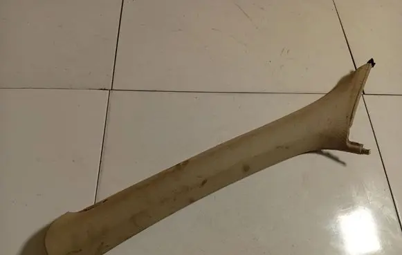 Audi Q7 4L (C) pillar trim 4L0867233