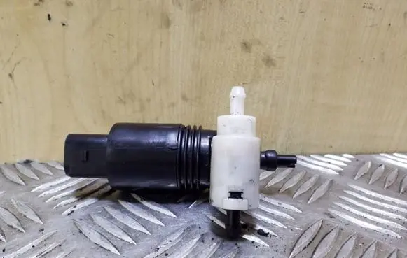 Mercedes-Benz ML W164 Windscreen/windshield washer pump A1648600021