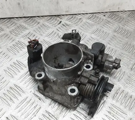 Suzuki Liana Throttle body valve 