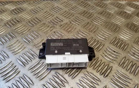 Volkswagen PASSAT B8 Parking PDC control unit/module 5Q0919294L 000021916