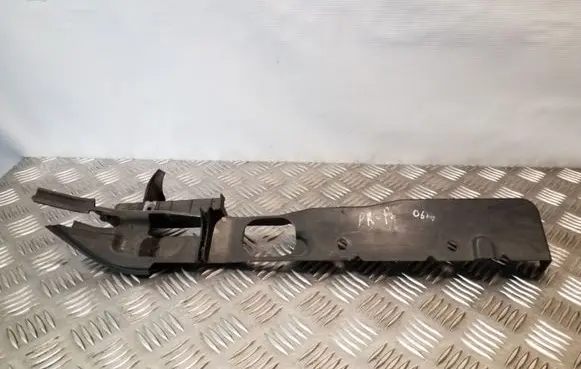 Ford Focus Front bumper mounting bracket 4M51A02476A