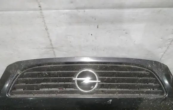 Opel Zafira A Front grill UYSED