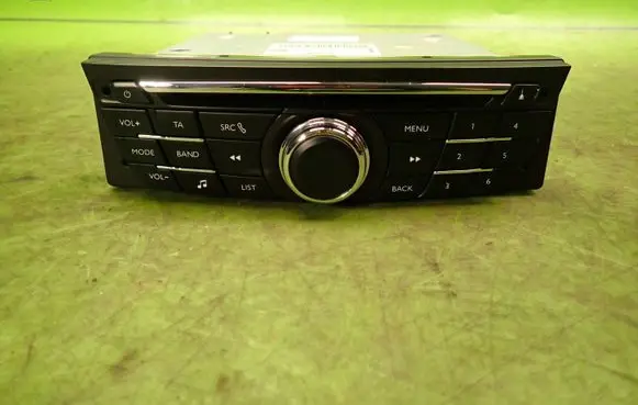 Peugeot 301 Radio/CD/DVD/GPS head unit 98134281ZD00