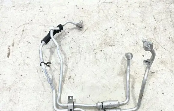 Jeep Wrangler Engine coolant pipe/hose 68407870AD
