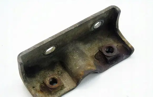 Chevrolet Epica Engine mounting bracket