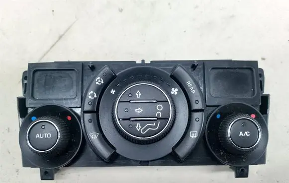 Peugeot 5008 Climate control/heater control trim 96738321XT