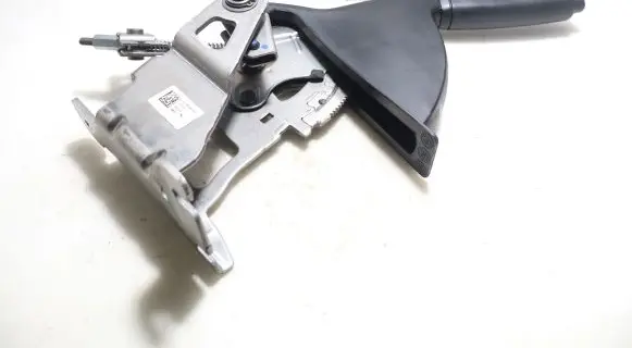 Fiat Tipo Hand brake release handle 