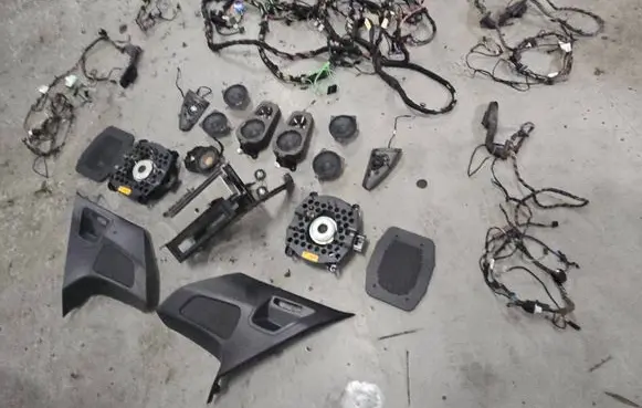 BMW X5 E70 Audio system kit 9218696 18353410 9242072
