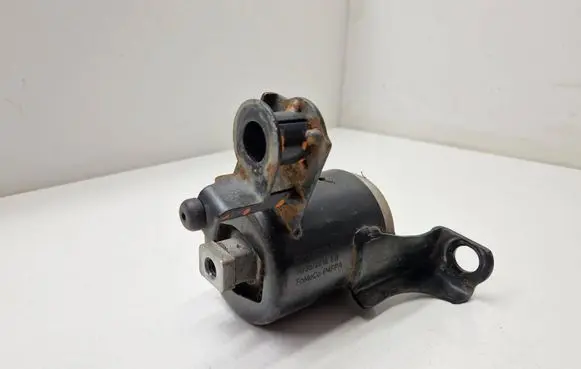 Ford Ecosport Engine mount bracket GN116F012DA