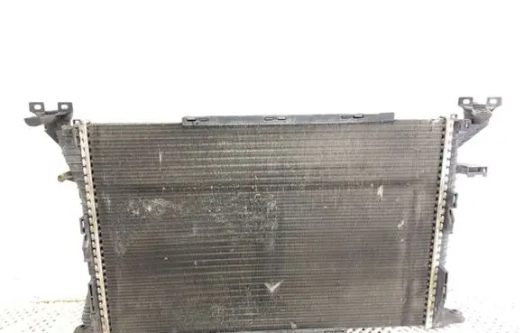 Coolant radiator