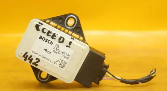 KIA Ceed ESP acceleration yaw rate sensor 956901H000 0265005700