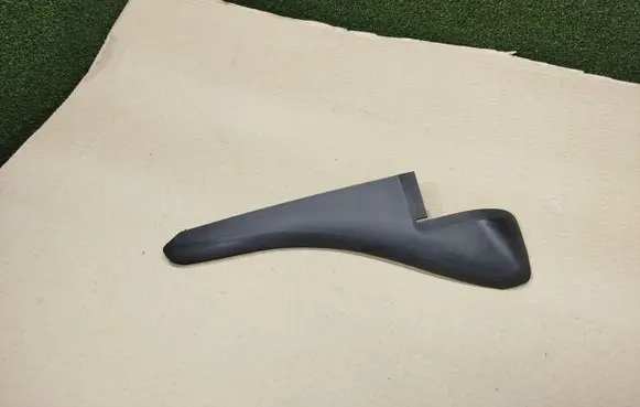Opel Movano B Wiper trim 668110012R