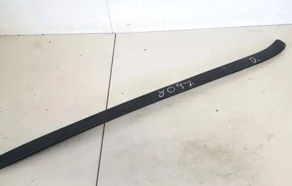 Ford Mondeo MK II Front door glass trim molding 