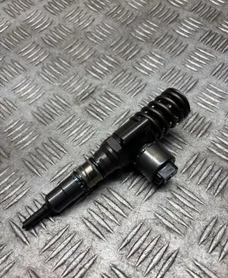 Jeep Patriot Fuel injector 03G130073G