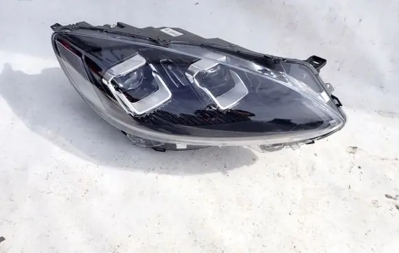 Ford Kuga III Headlight/headlamp