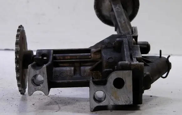 Renault Kangoo I Oil pump 7700600120