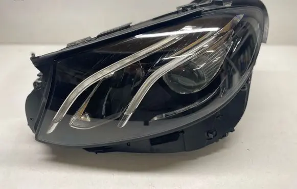 Mercedes-Benz E W213 Headlight/headlamp A2139064304 2139064304