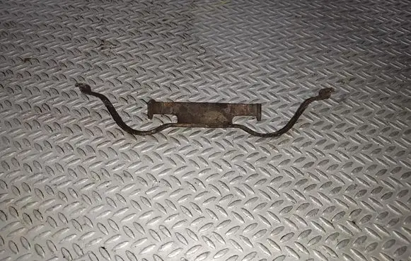Ford Galaxy Front brake pad spring 
