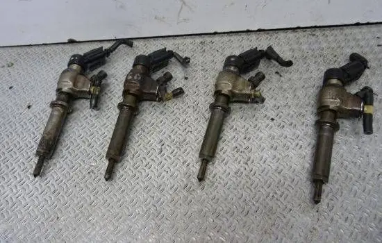Citroen Berlingo Fuel injector 9636819380