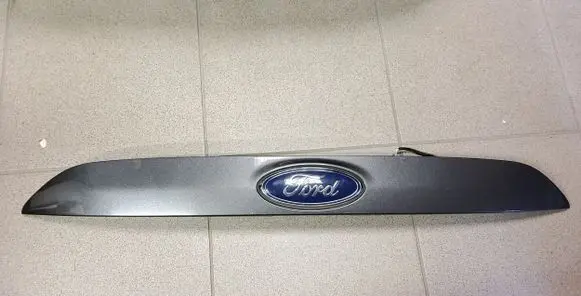 Ford Kuga II Tailgate trim CV44S43404