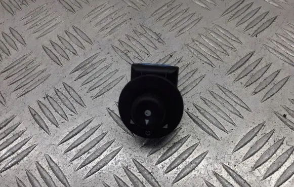 Citroen C2 Wing mirror switch