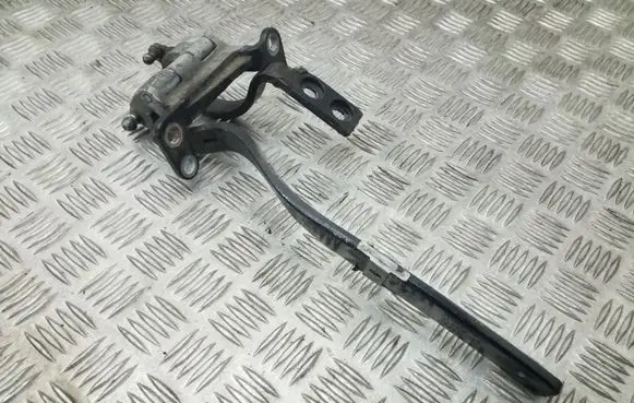 Volkswagen Touareg I Tailgate/trunk/boot hinge 7L6827301A