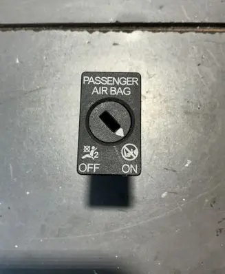 Skoda Octavia Mk3 (5E) Passenger airbag on/off switch 5C5919237 A33714