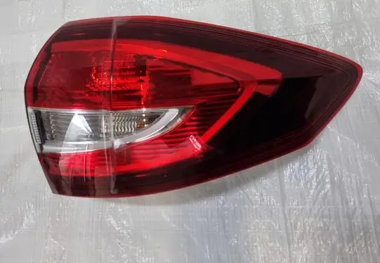 Ford C-MAX II Rear/tail lights F1CB