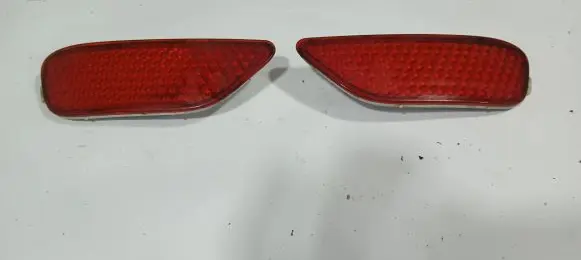 Chevrolet Captiva Rear tail light reflector 96626982