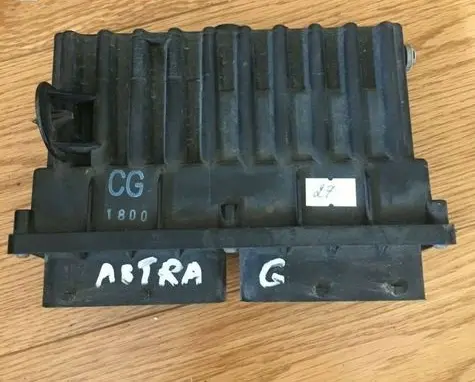 Opel Astra G Fan control module 24410128 ID804021