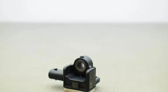Audi Q7 4M Airbag deployment crash/impact sensor 4M0959345