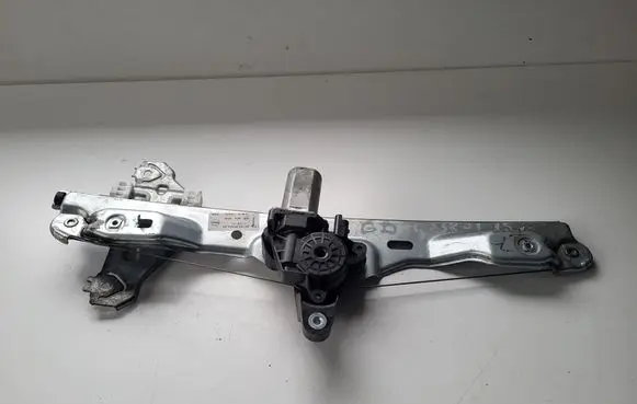Nissan Qashqai Rear door window regulator motor