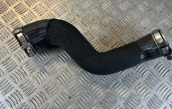 Audi A4 S4 B7 8E 8H Intercooler hose/pipe 8E0145737Q
