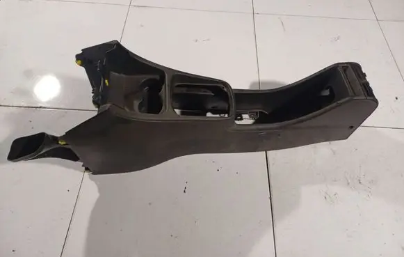 Opel Zafira A Center console 90590782