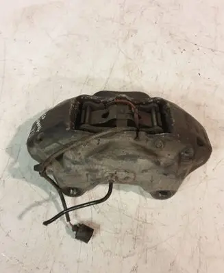 Volkswagen Touareg I Front brake caliper 209236052A