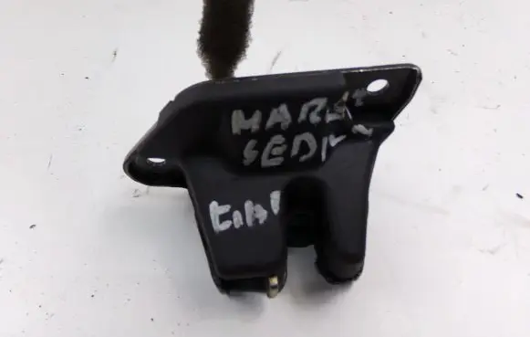 Fiat Marea Tailgate/trunk/boot lock/catch/latch 46525887