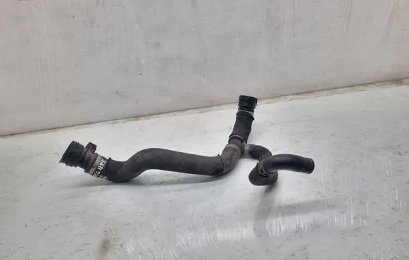 Audi A6 S6 C6 4F Engine coolant pipe/hose