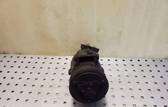 Nissan X-Trail T31 Air conditioning (A/C) compressor (pump) 92600JD71A 01140642