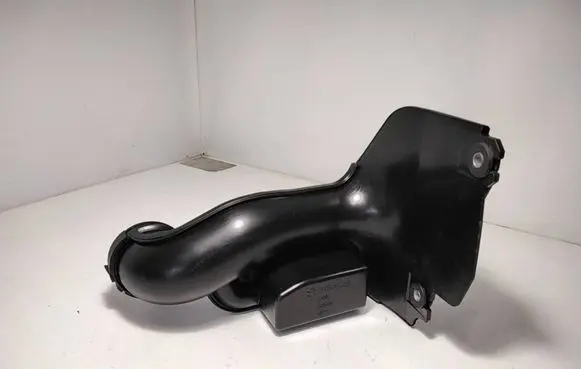 Mazda CX-7 Air intake duct part K3804 L33D