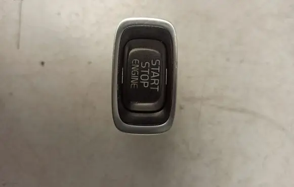 Volvo V40 Cross country Engine start stop button switch 10090125 31394114